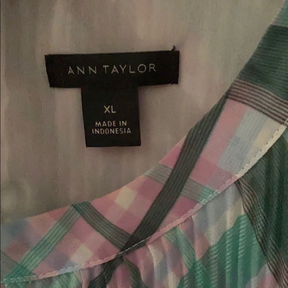 Ann Taylor • Plaid Flutter Sleeve Top - Picture 5 of 9